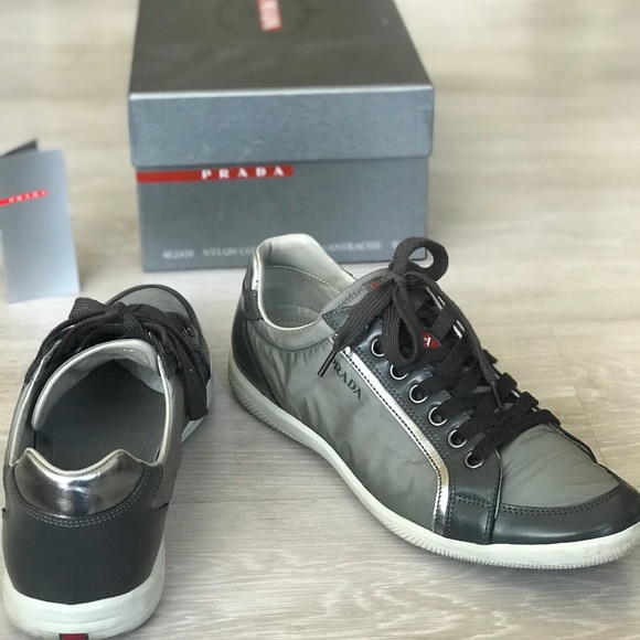 Men Prada Sneakers Size 9.5 - Picture 4 of 4